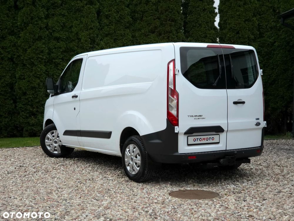 Ford Transit Custom - 8