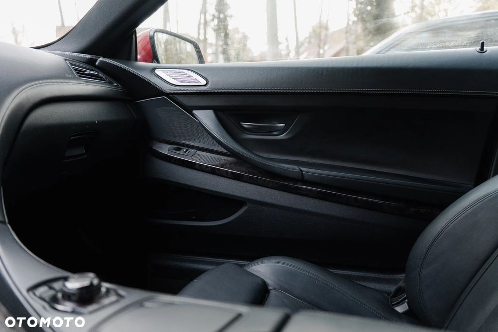 BMW Seria 6 650i xDrive - 15
