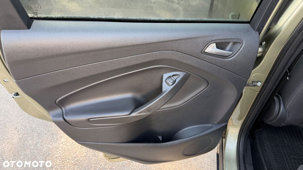 Ford Kuga 1.6 EcoBoost FWD Trend ASS - 23
