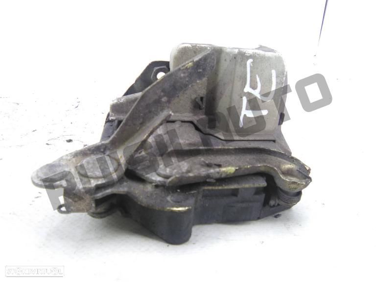 Fechadura Porta Trás Esquerda  Mercedes W201 (190) [1982_1993] - 2