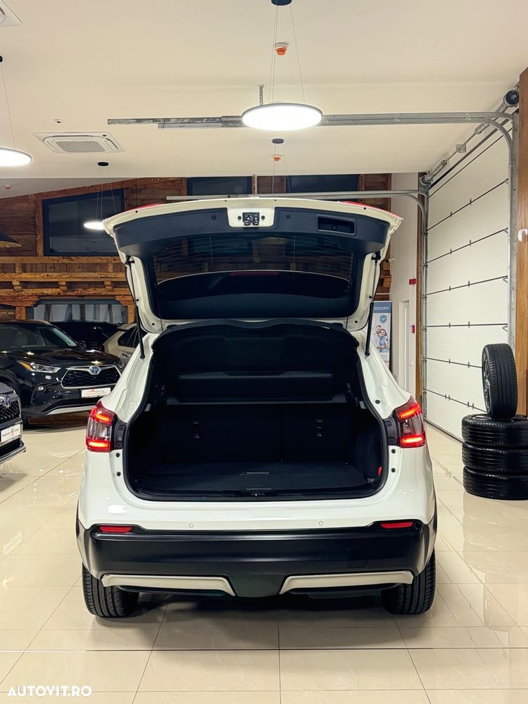 Nissan Qashqai 1.5 DCI TEKNA+ - 40