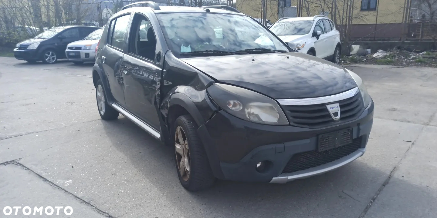 Dacia Sandero 1.5 dCi Stepway - 4