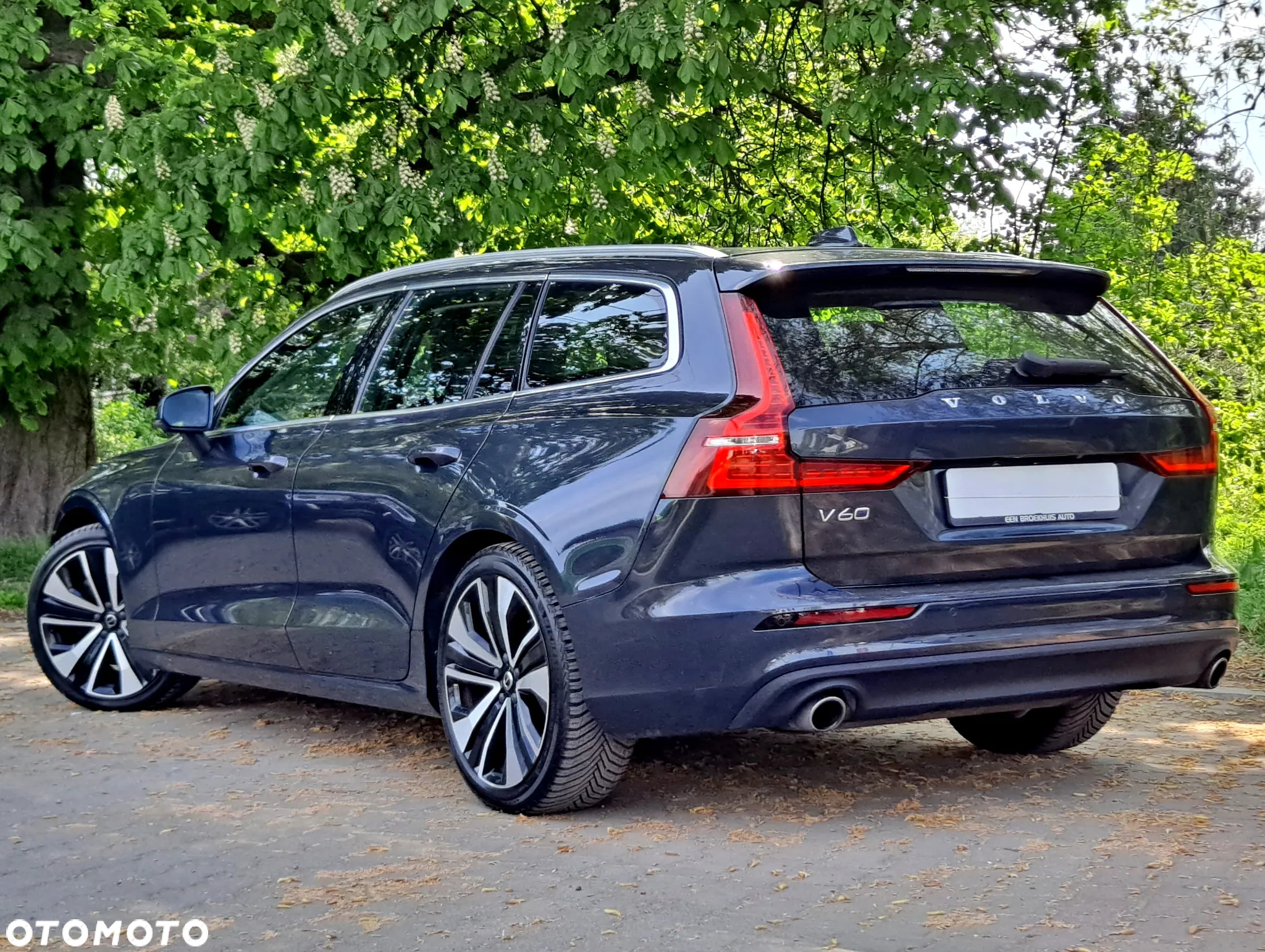 Volvo V60 T4 Geartronic Momentum Pro - 31
