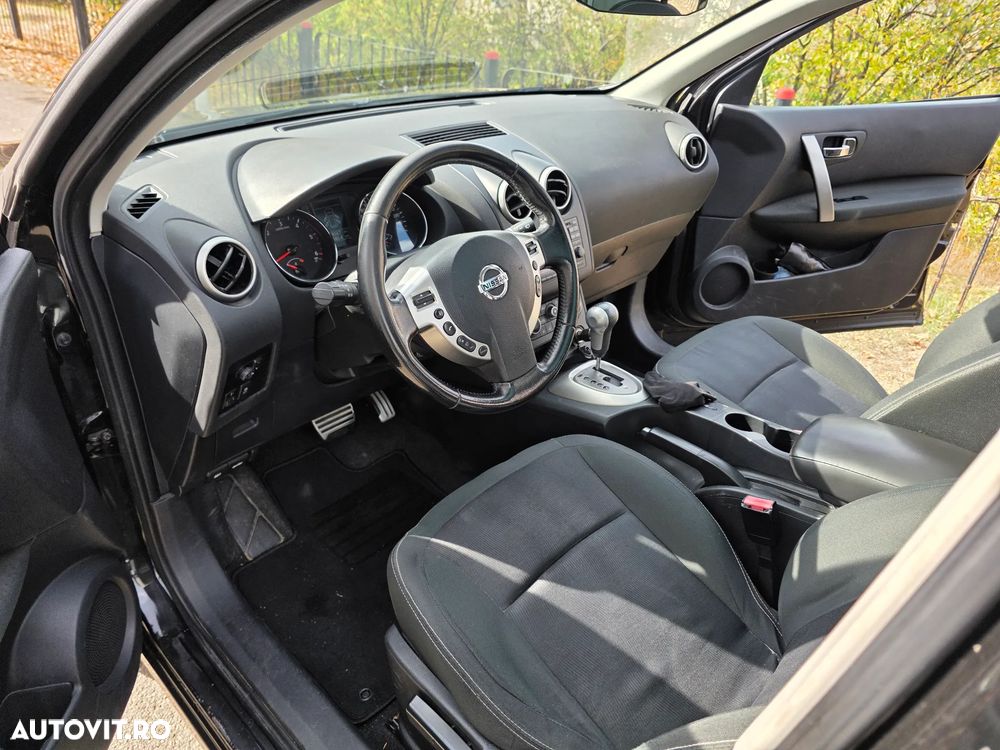 Nissan Qashqai+2 - 9