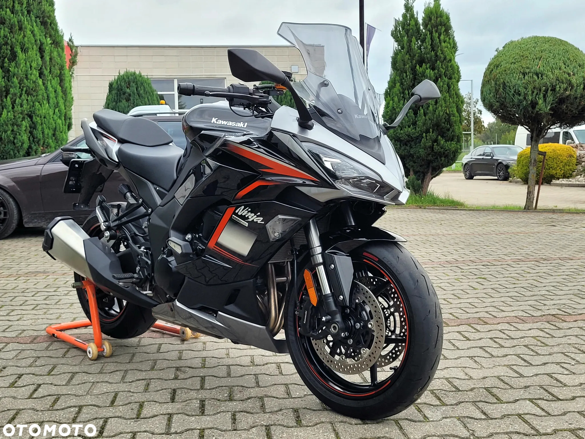 Kawasaki Ninja 1000 SX - 27