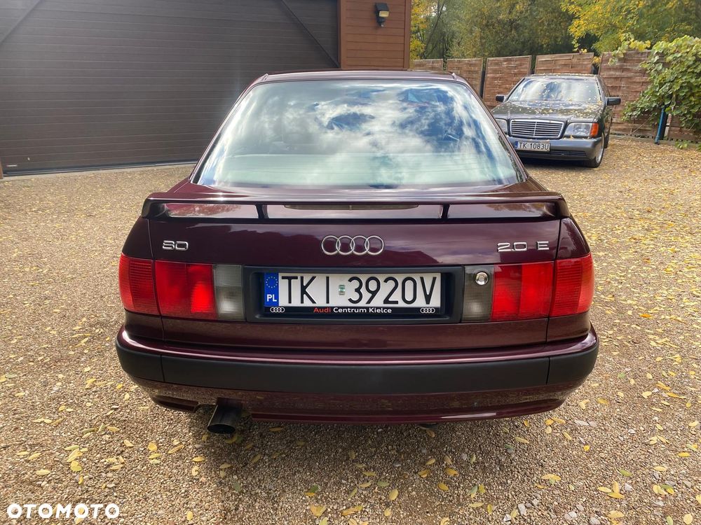 Audi 80 2.0 E - 24
