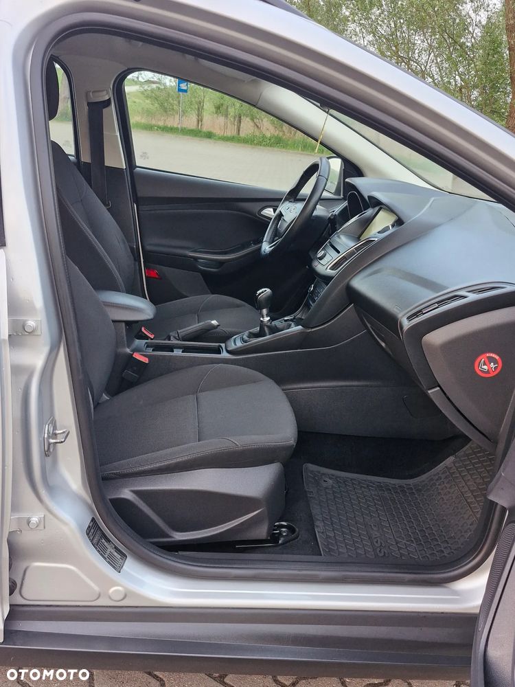 Ford Focus 1.5 TDCi SYNC Edition ASS - 12