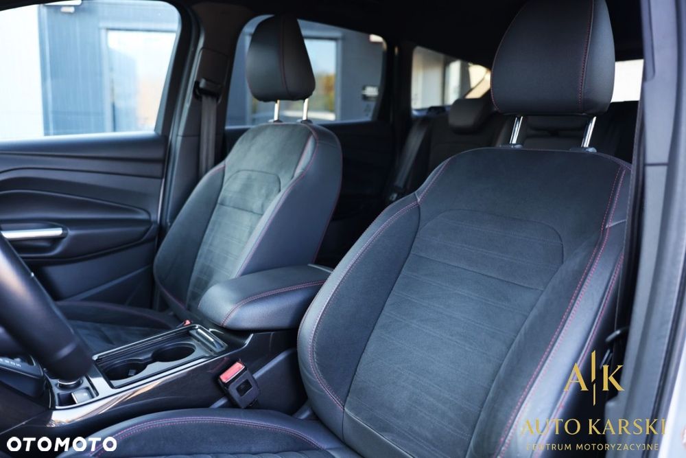 Ford Kuga - 30
