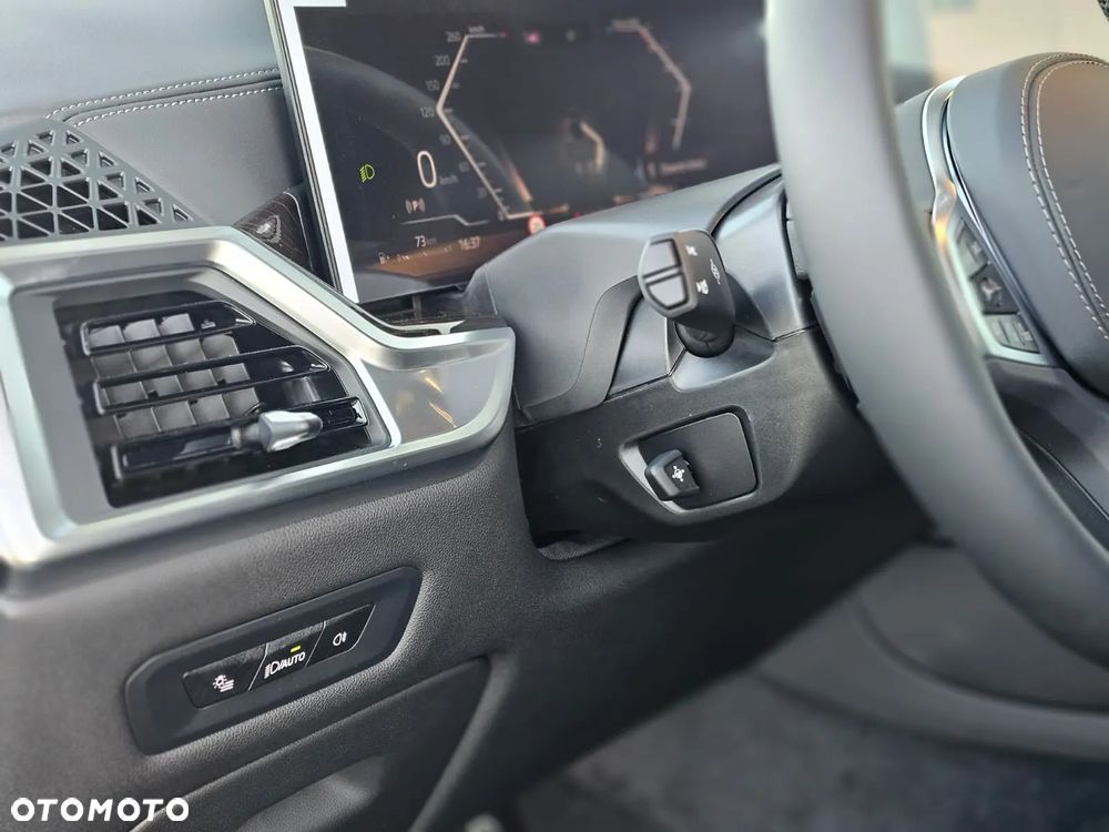 BMW X6 xDrive40d mHEV - 26