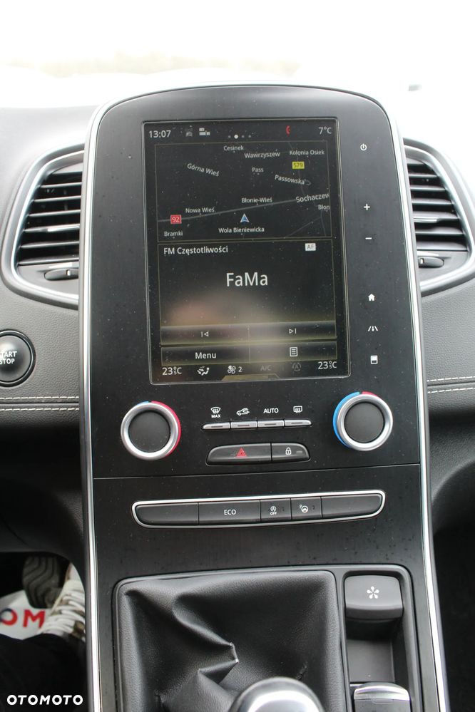 Renault Scenic 1.2 TCE Energy Bose - 23