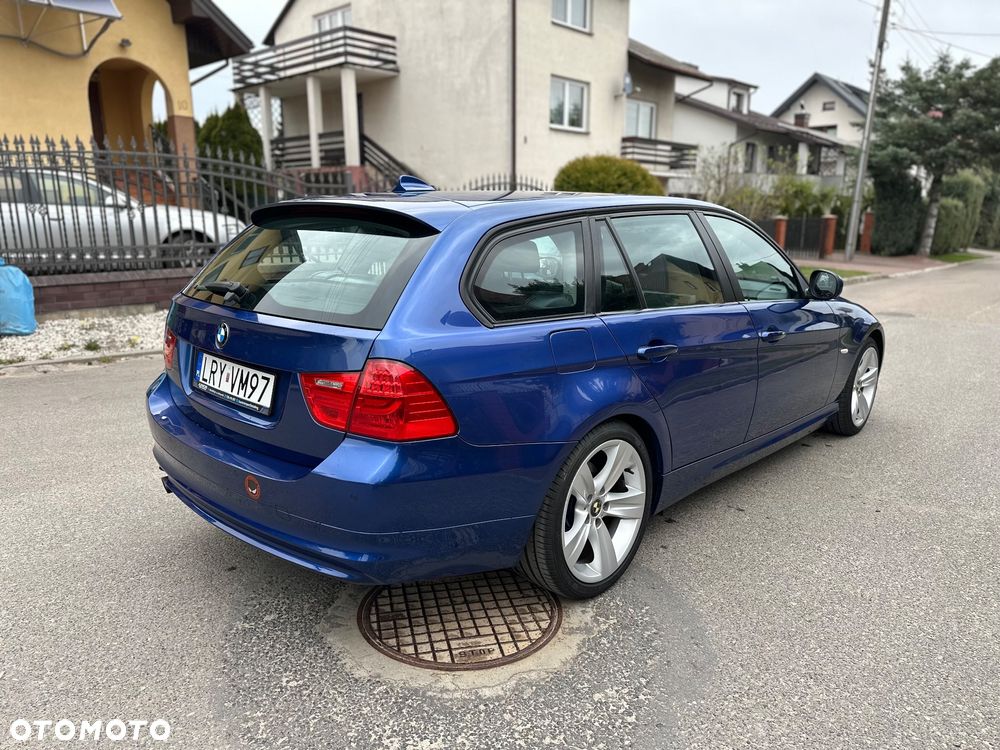 BMW Seria 3 318i Edition Sport - 11