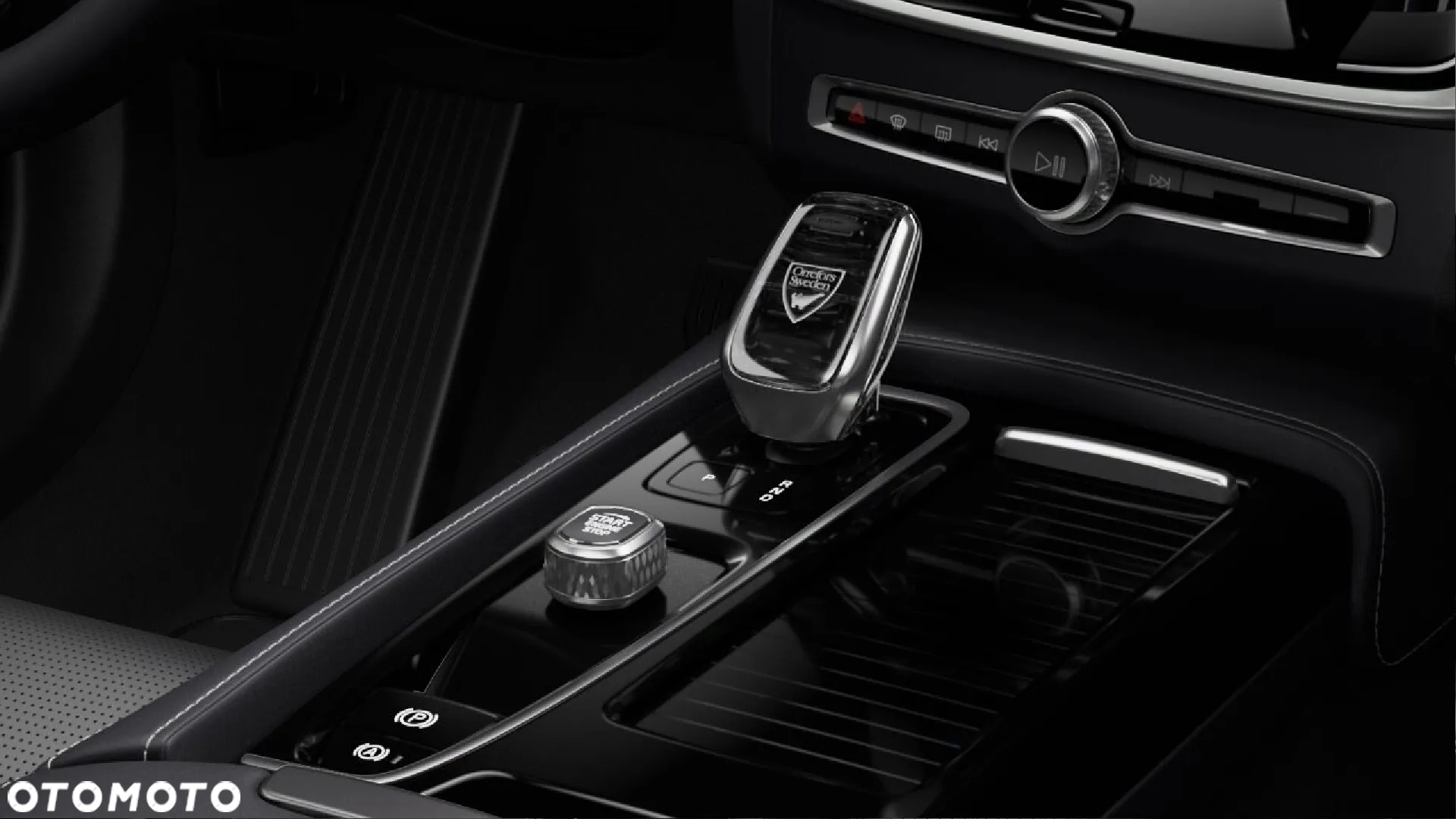Volvo V90 T6 AWD Plug-In Hybrid Plus Dark - 9