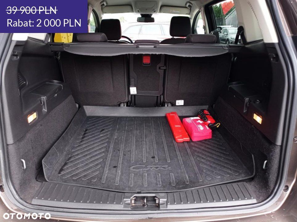 Ford Grand C-MAX - 39