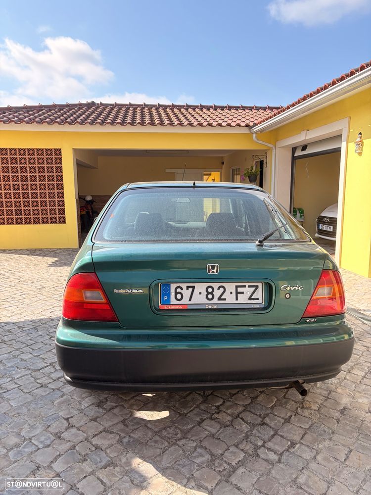Honda Civic 1.4i — fotografia 3