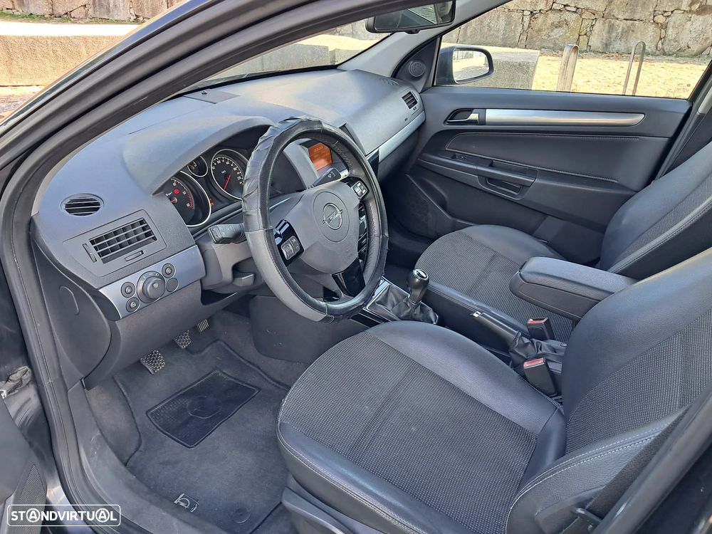 Opel Astra 1.7 CDTi Cosmo ecoFLEX - 22