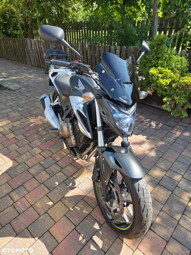 Honda CB - 2