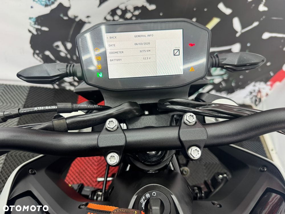 KTM Duke - 25