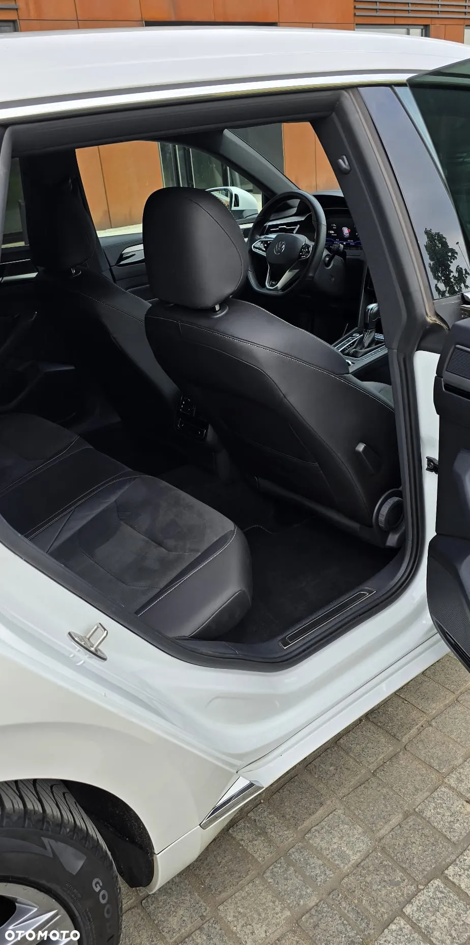 Volkswagen Arteon Shooting Brake 2.0 TDI SCR DSG Elegance - 13