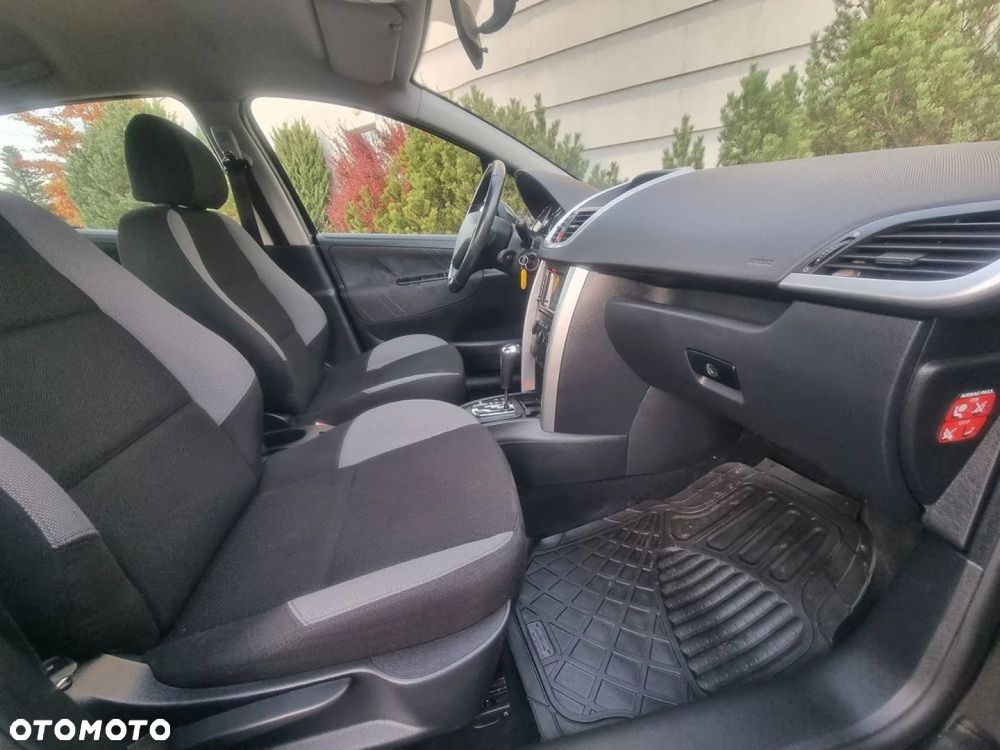 Peugeot 207 - 4