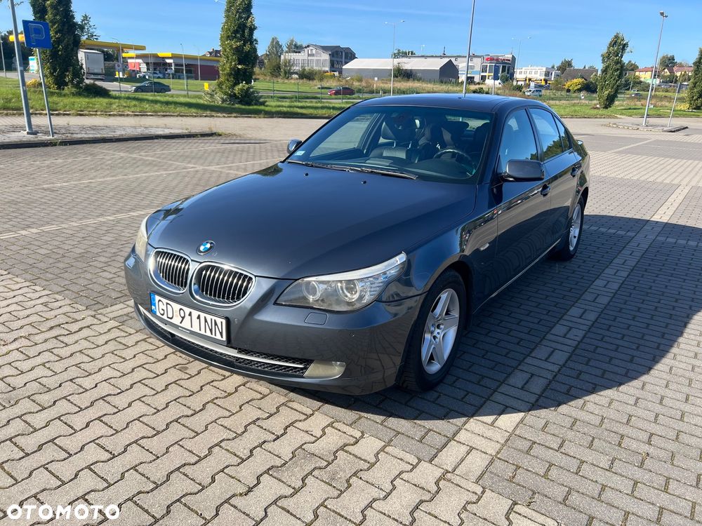BMW Seria 5 525d - 2