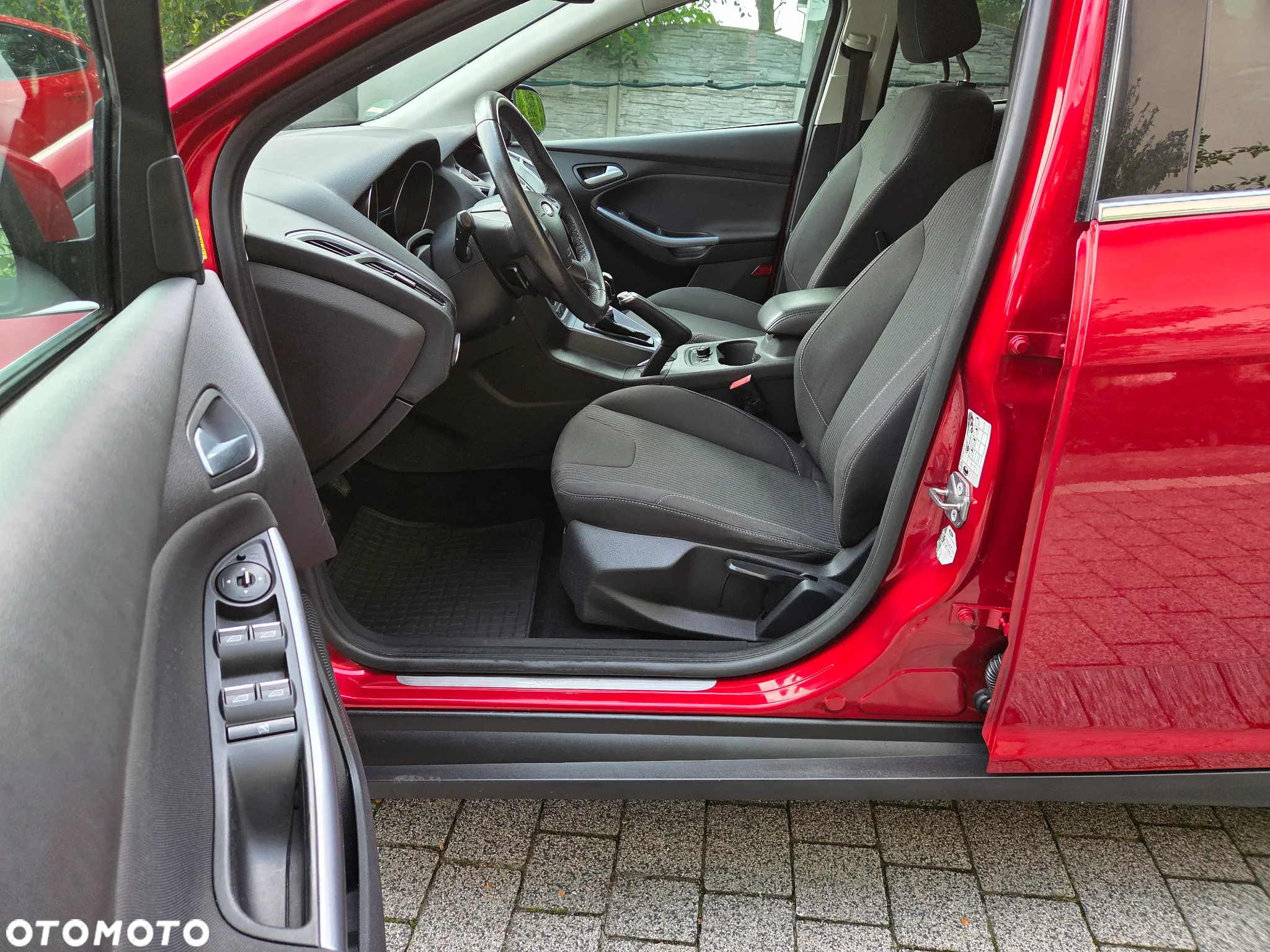 Ford Focus 1.0 EcoBoost Start-Stopp-System Titanium - 17