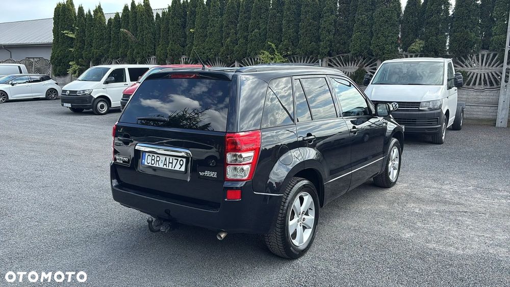 Suzuki Grand Vitara 1.9 DDiS Comfort DPF - 32