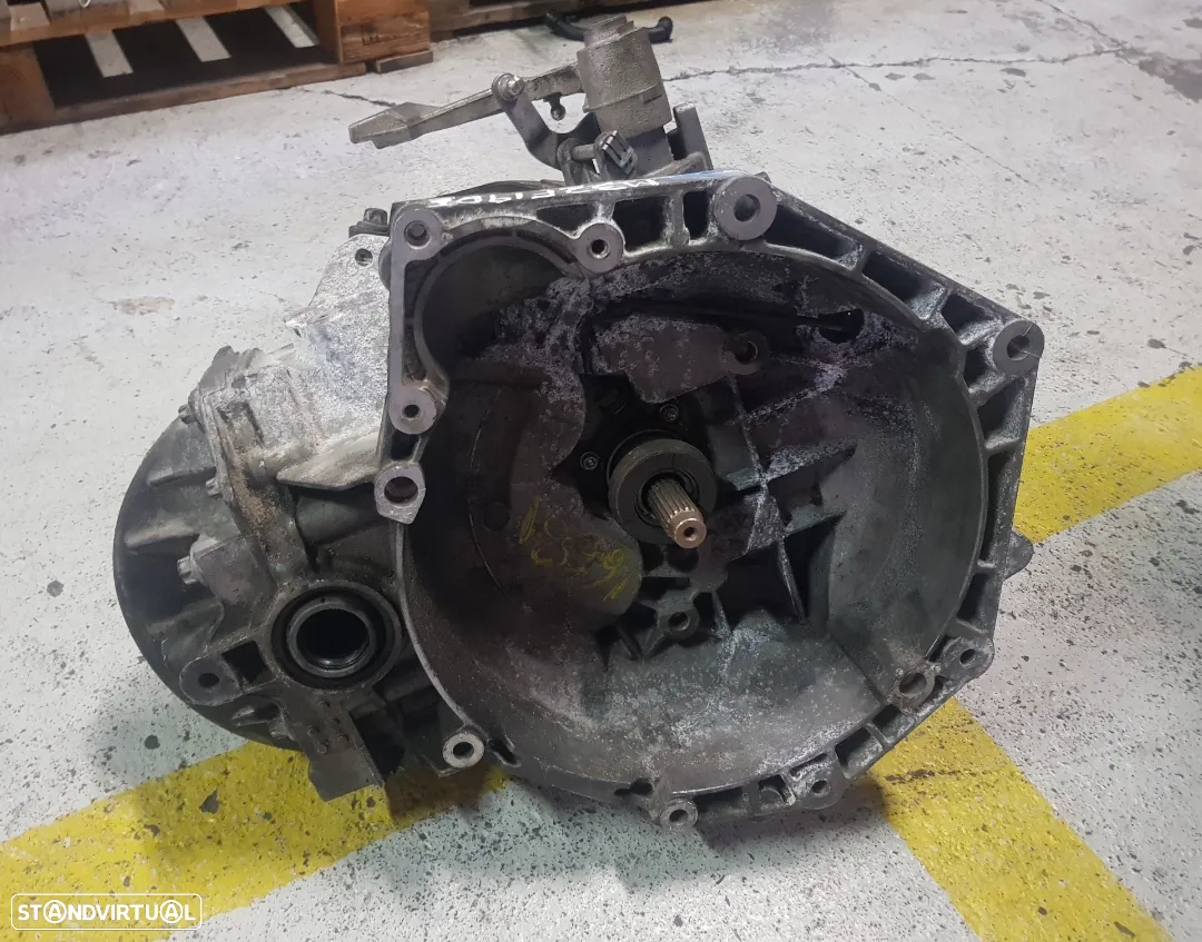 Caixa de Velocidades Opel Zafira B/Alfa Romeo 159 1.9 Jtd Ref: M32F19DI - 2