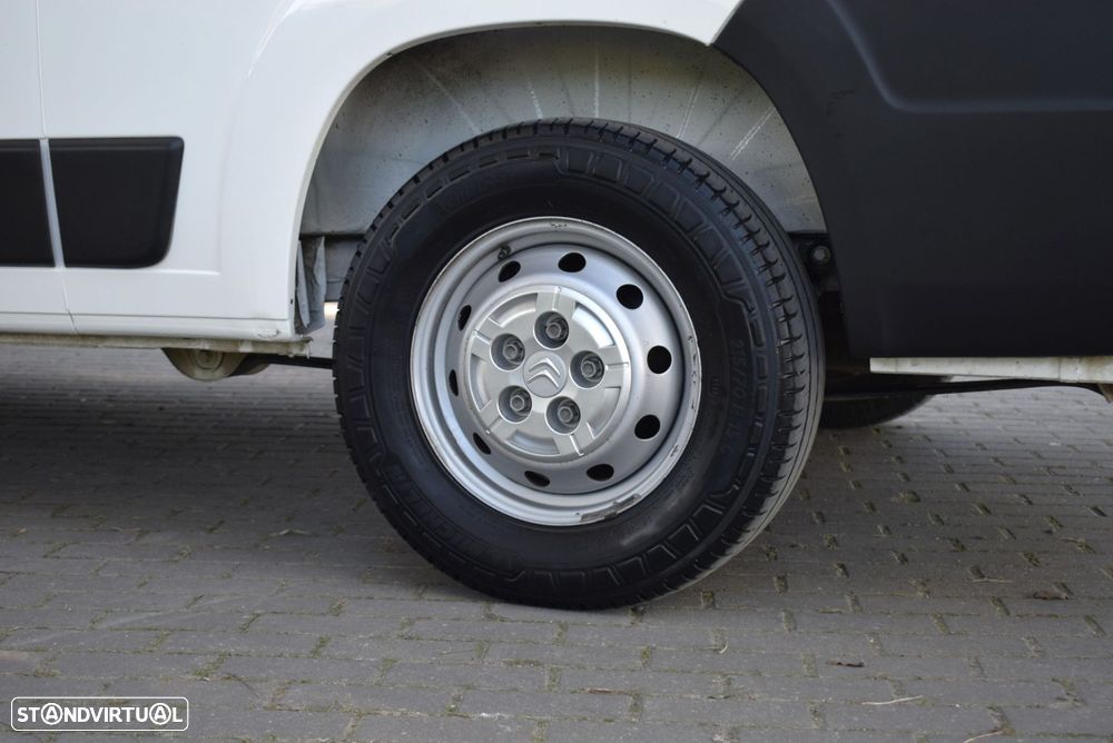 Citroën Jumper 2.2 BlueHDi 33 L2H2 Club - 43