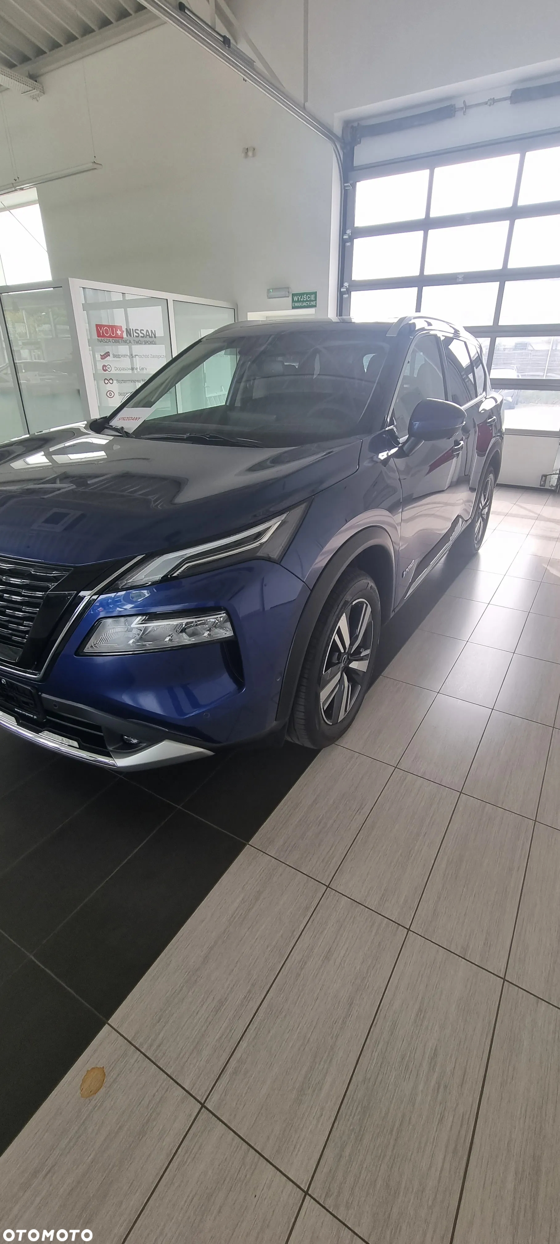 Nissan X-Trail - 4