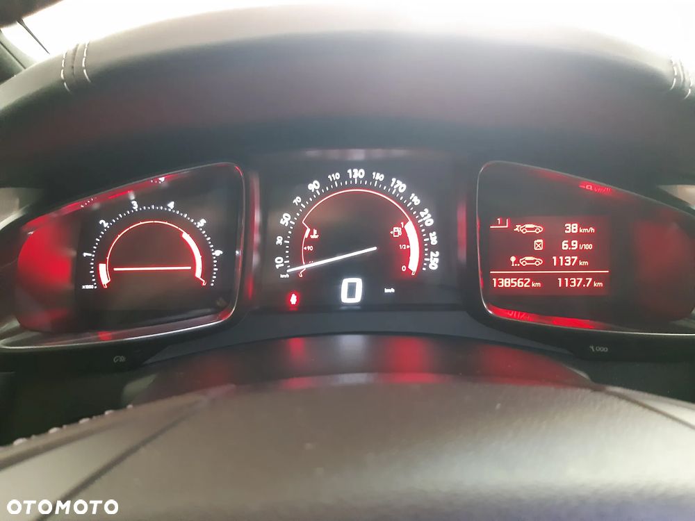 Citroën DS5 2.0 HDi SoChic - 16