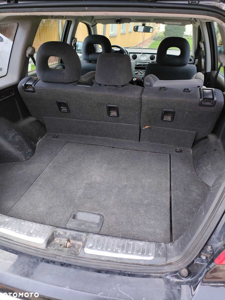 Mitsubishi Outlander - 6