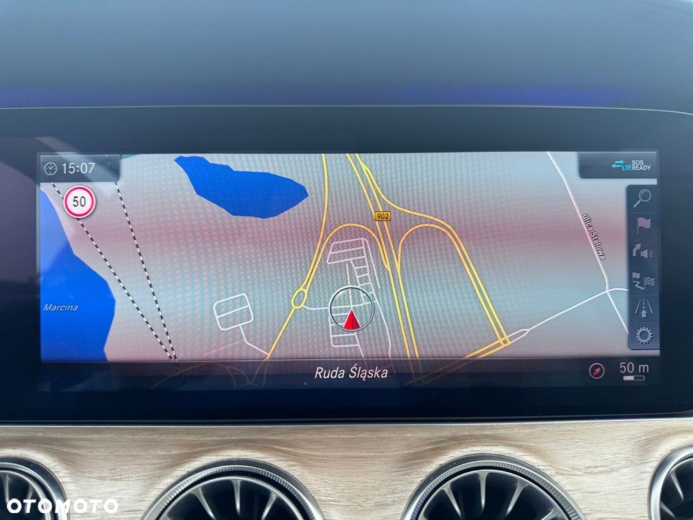 Mercedes-Benz Klasa E - 21