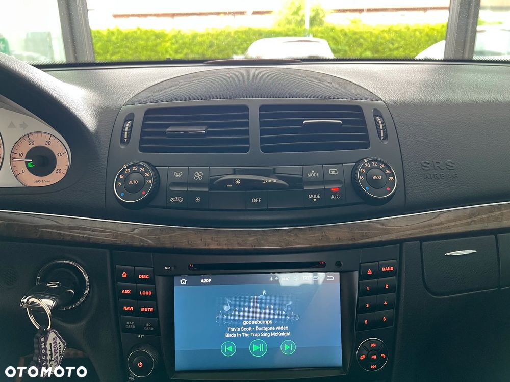 Mercedes-Benz Klasa E 320 CDI Avantgarde - 26