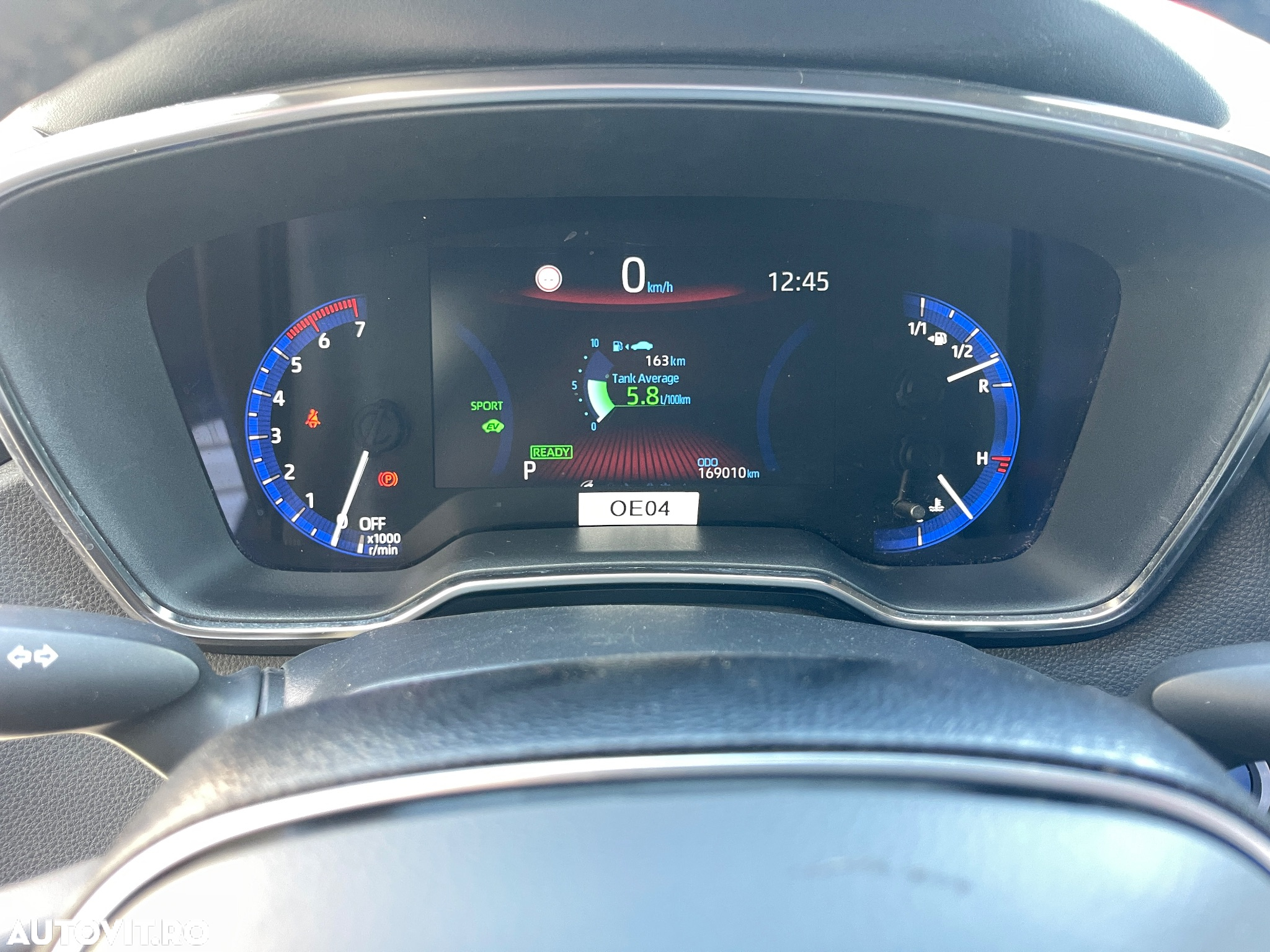 Toyota Corolla 1.8 Hybrid Comfort - 38
