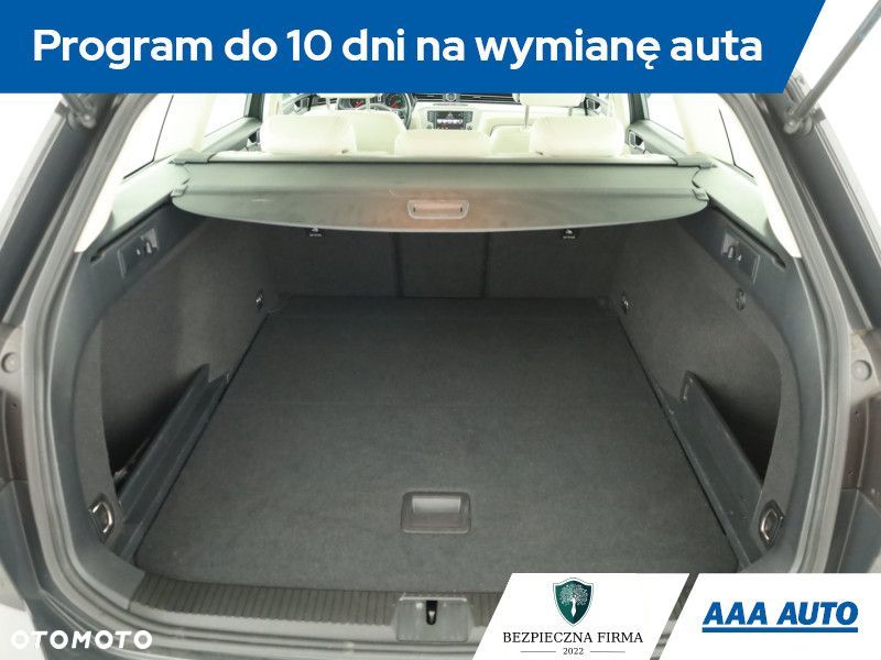 Volkswagen Passat Variant - 20