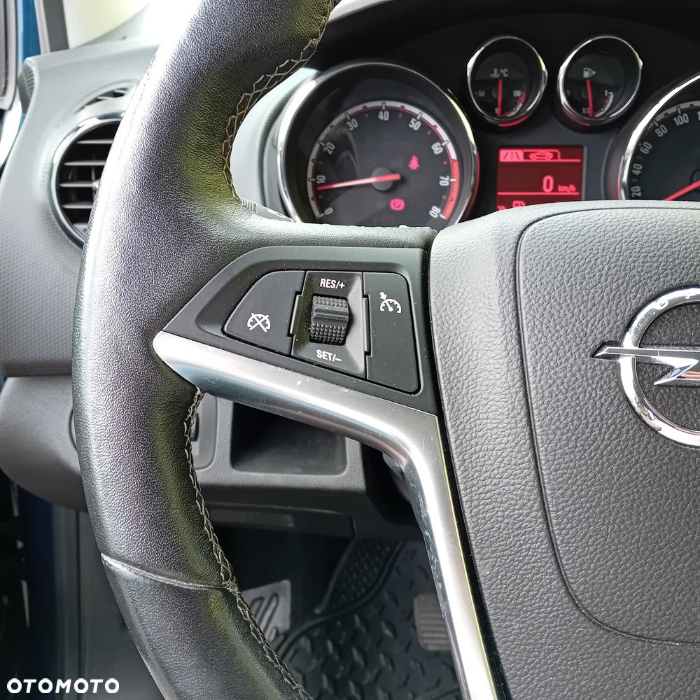 Opel Meriva - 22