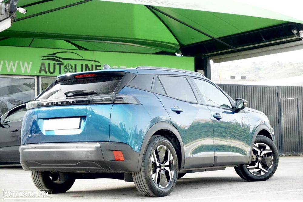 Peugeot e-2008 54 kWh Allure - 3