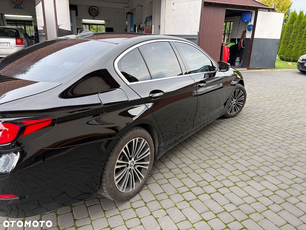 BMW Seria 5 530e iPerformance - 4