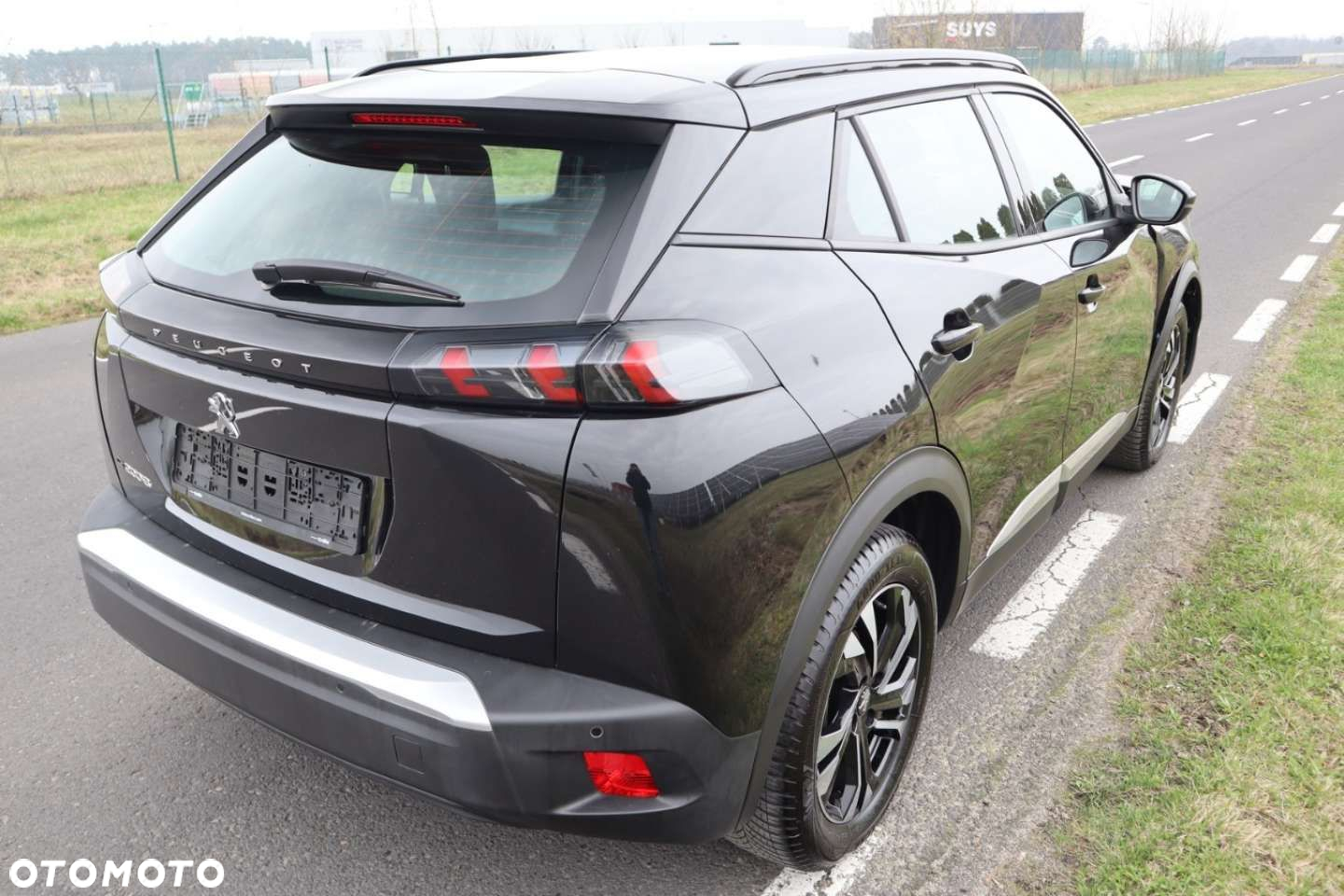 Peugeot 2008 Elektro Allure - 12