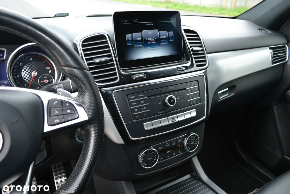 Mercedes-Benz GLE - 17