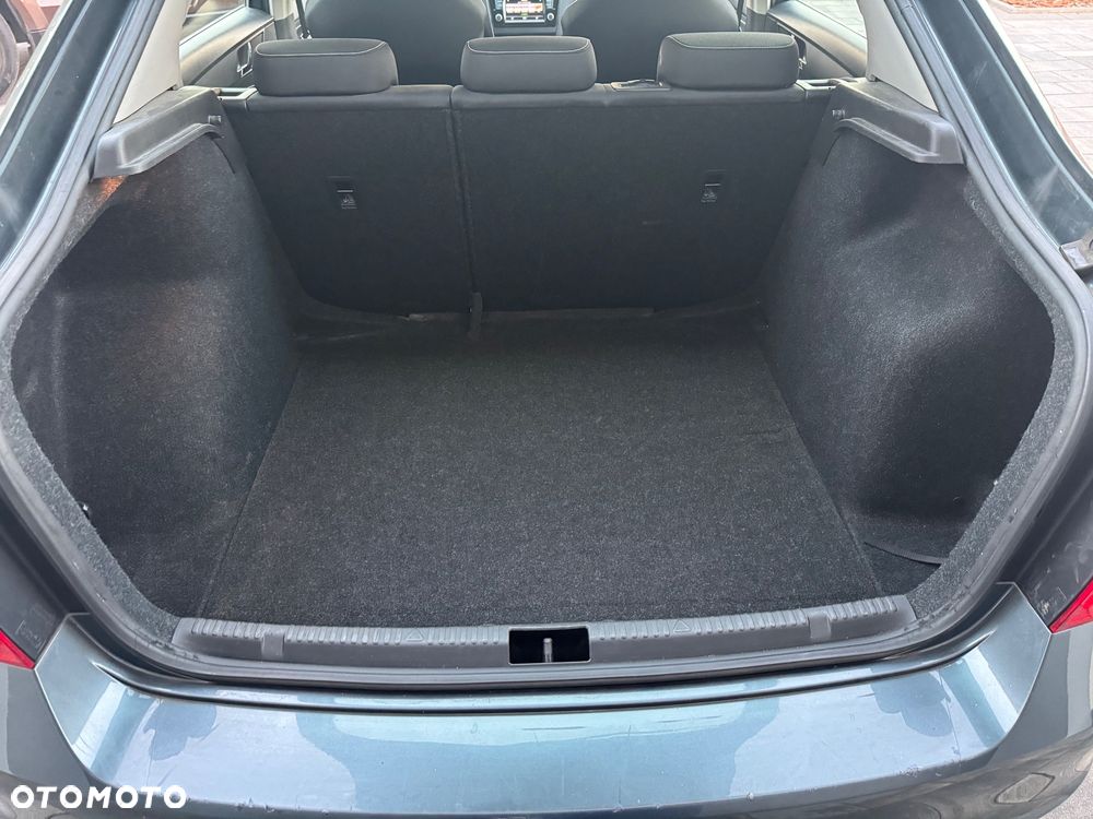 Skoda RAPID 1.4 TSI Ambition DSG - 14