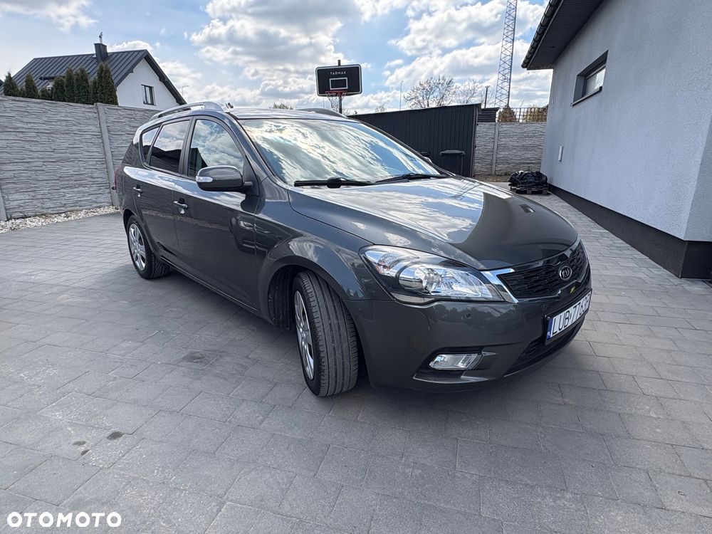 Kia Ceed 1.6 CRDi ISG Business Line - 21