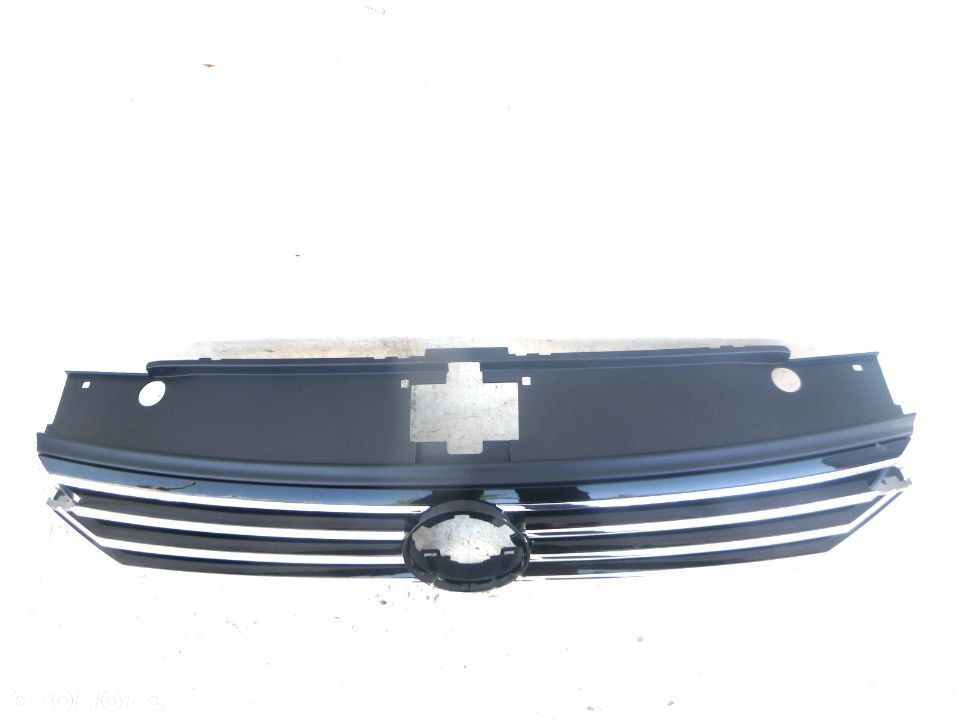 volkswagen passat b8 15r- grill atrapa - 1