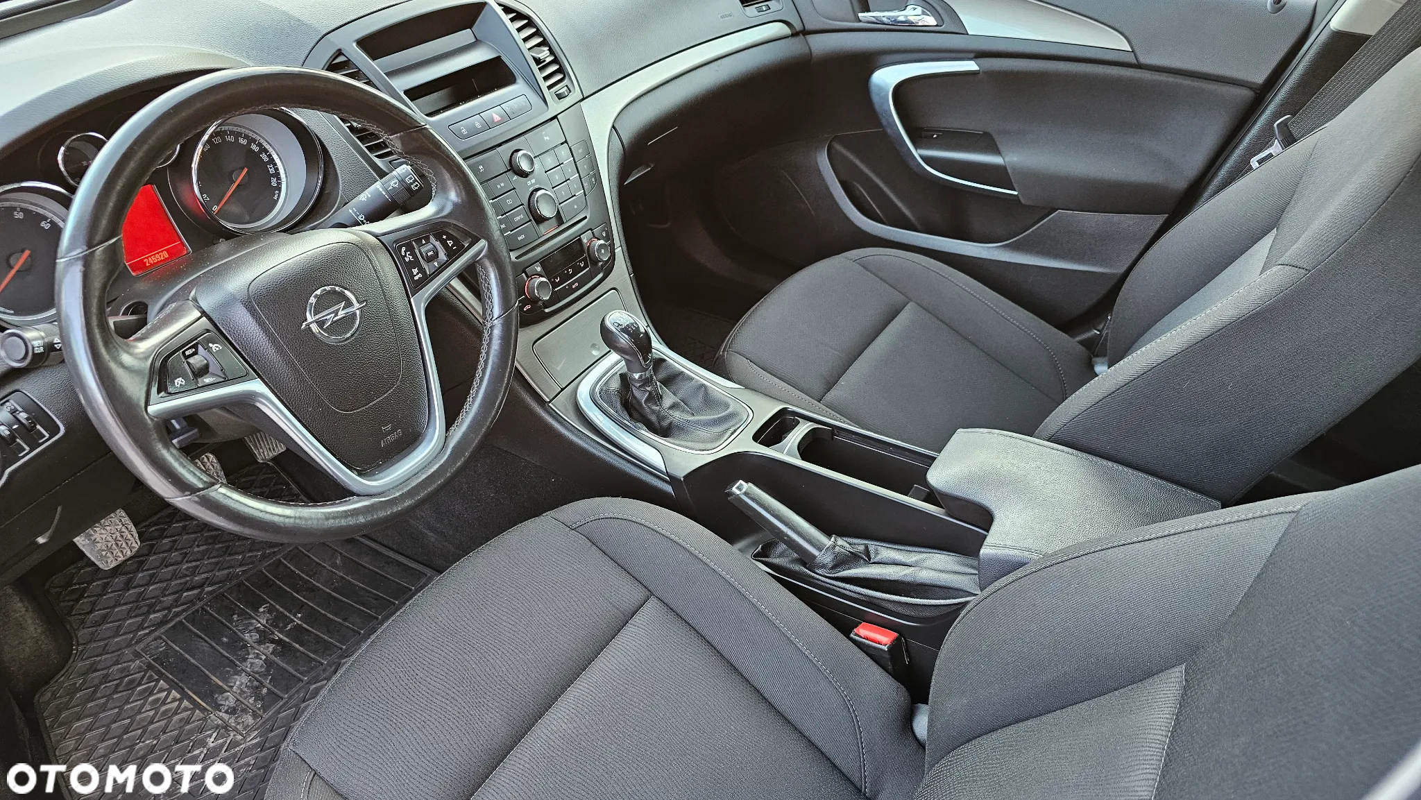 Opel Insignia 1.8 Sport - 14
