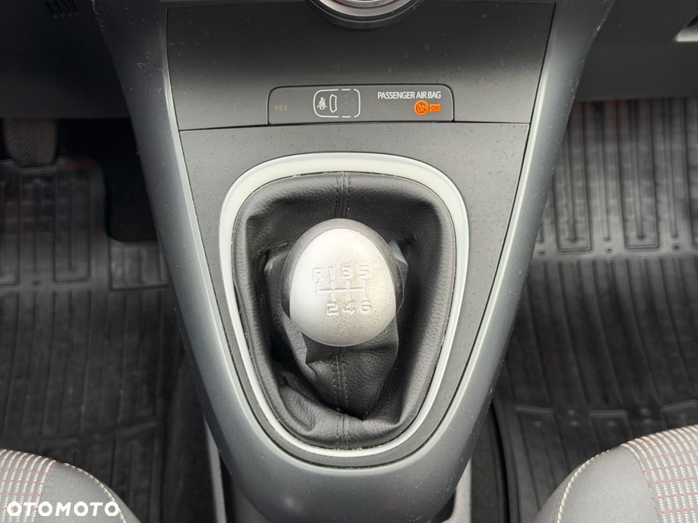 Toyota Verso 1.8 7-Sitzer Edition S+ - 21