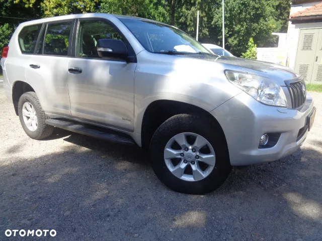Toyota Land Cruiser - 4