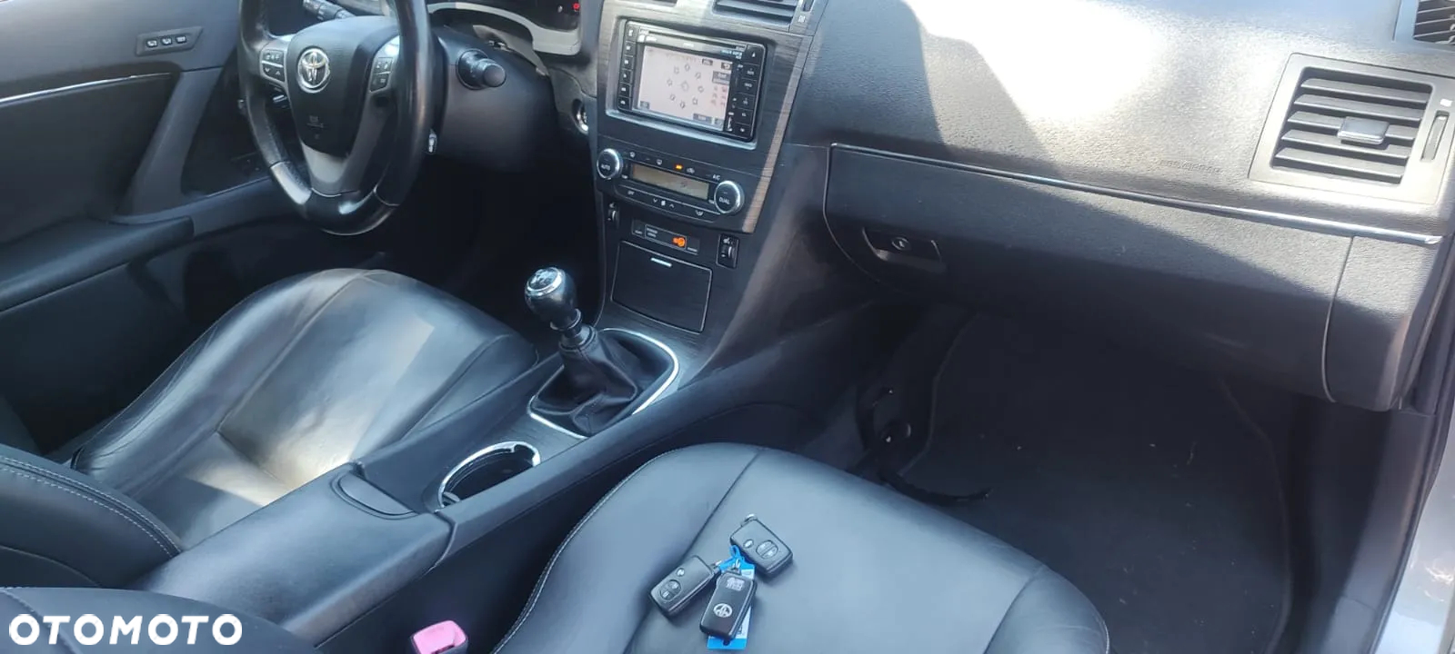 Toyota Avensis - 19