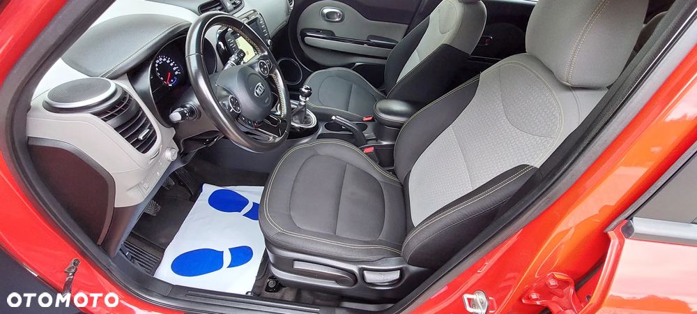 Kia Soul 1.6 CRDI L Business Line - 18