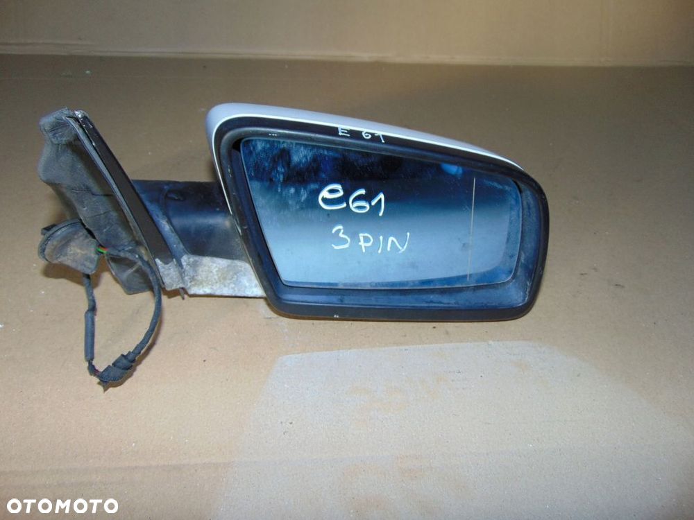 LUSTERKO PRAWE BMW E60 E61 EUROPA 3PIN - 1