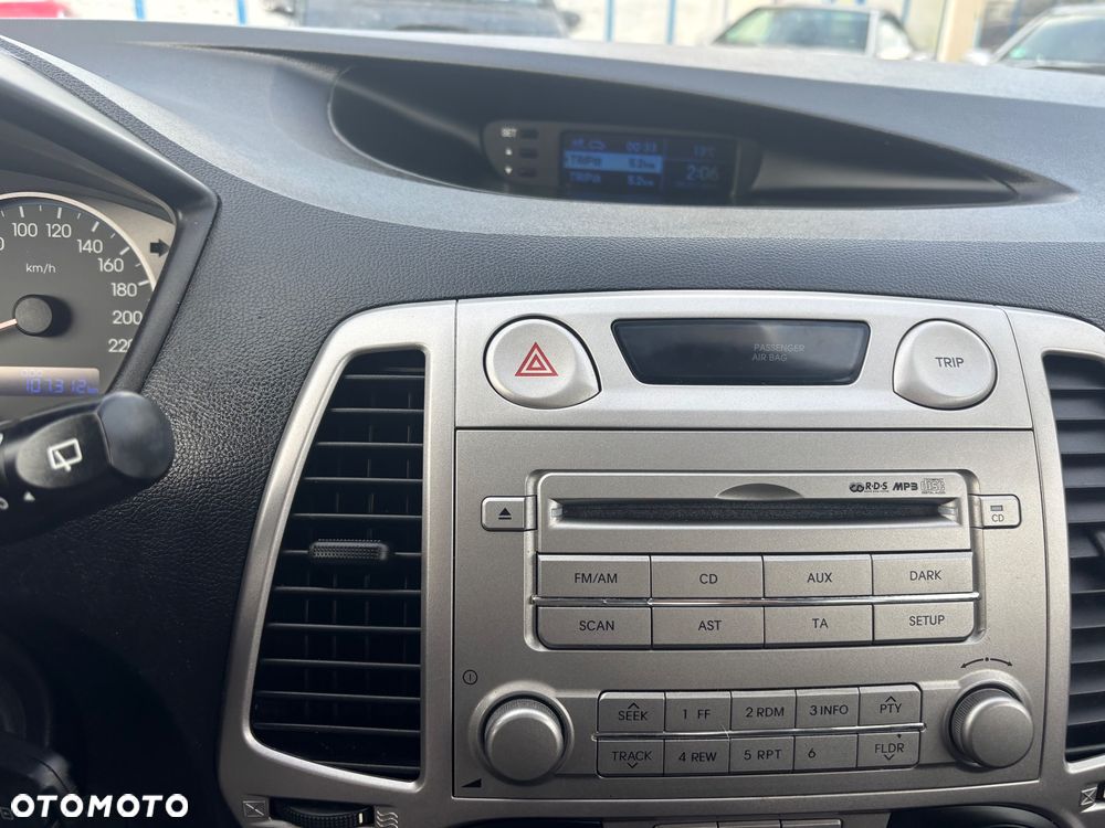 Hyundai i20 1.2 Classic + - 5